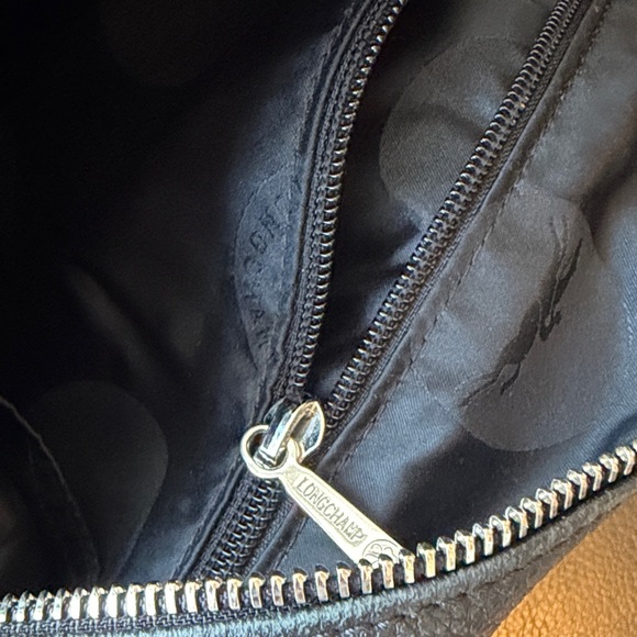 Longchamp Pebble Black Leather Hobo Bag Silver Hardware - Picture 12 of 16